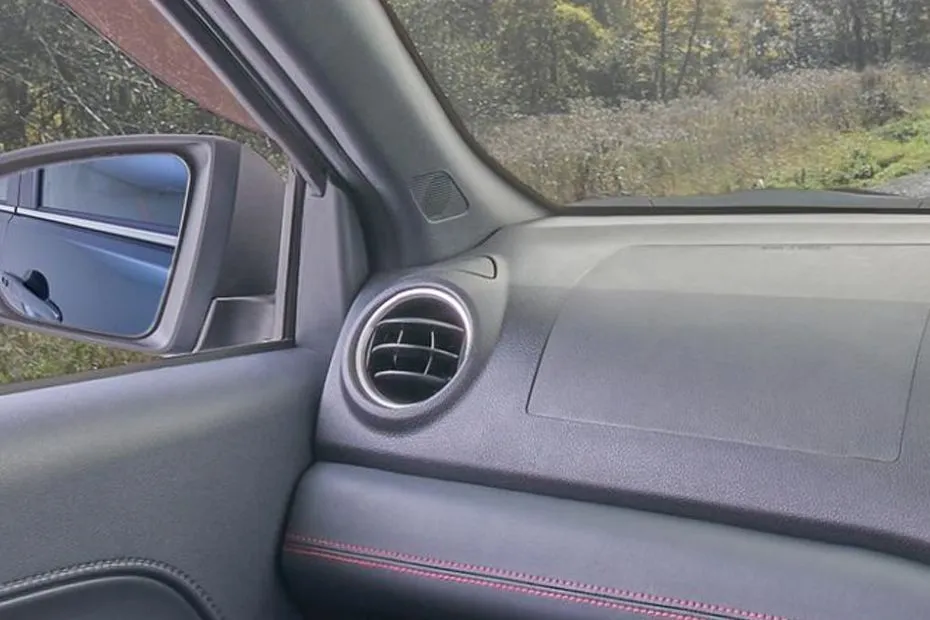 Interior Image 3
